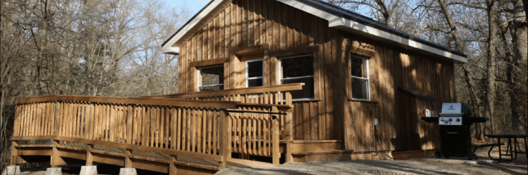 Construction of cabins and yurts at mew lake campground by Beton.